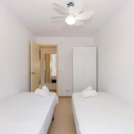 Apartament Gavines Down *